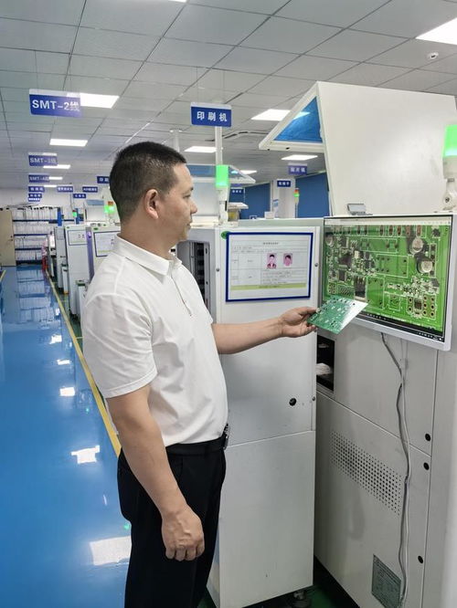 新經濟再出發 打工人的松弛，藏在AI辦公軟件與外包服務中